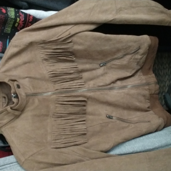 Jacket - Picture 3 of 4